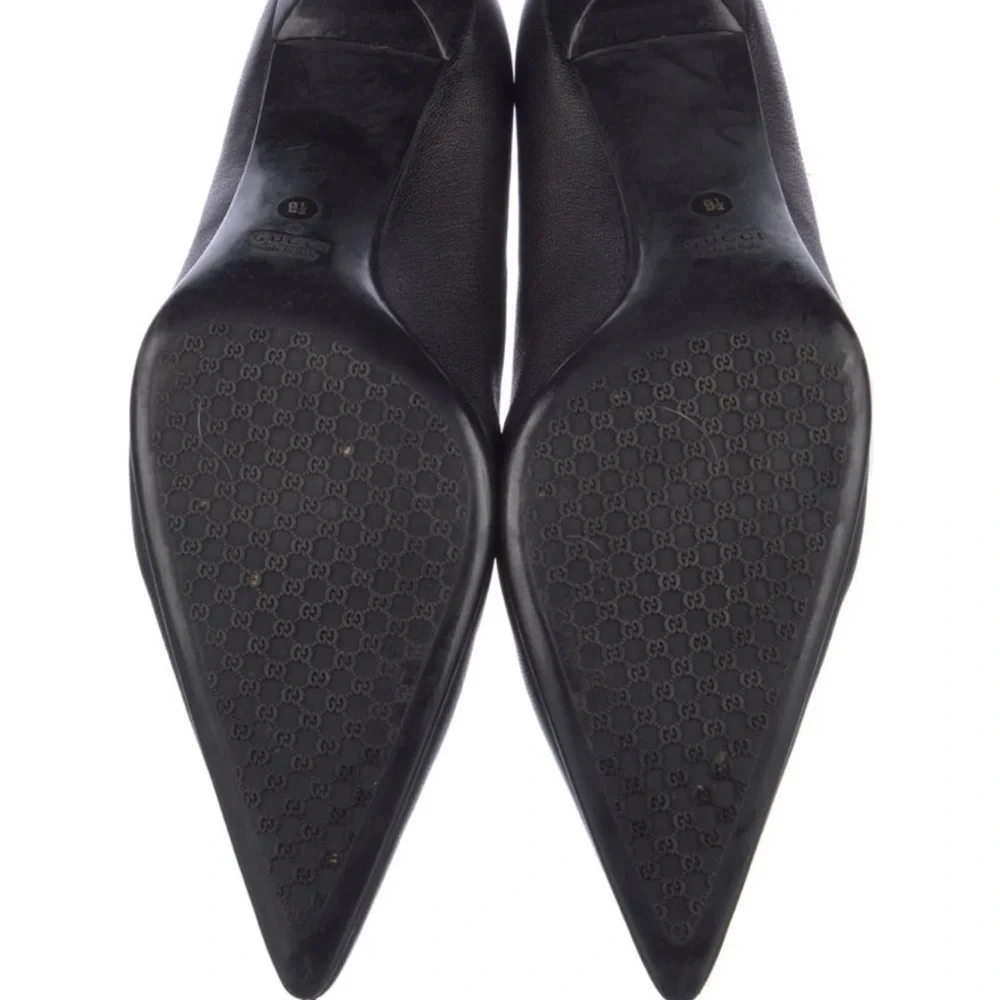 Gucci Black Pointed-Toe Leather Pump - Picture 5 of 5